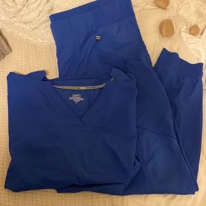 Plus size scrubs